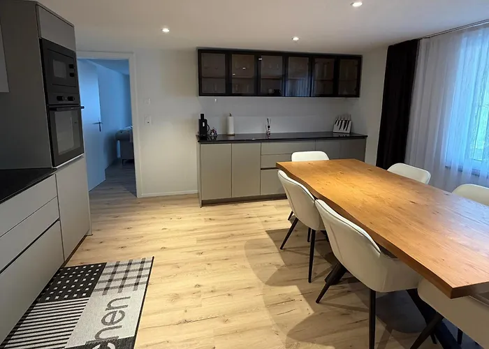 Deine Auszeit Mit Alpenblick Kandergrund